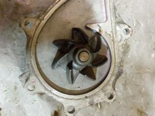 помпа Toyota Avensis Verso 1 поколение (2001 - 2003), 2.2 л., дизель