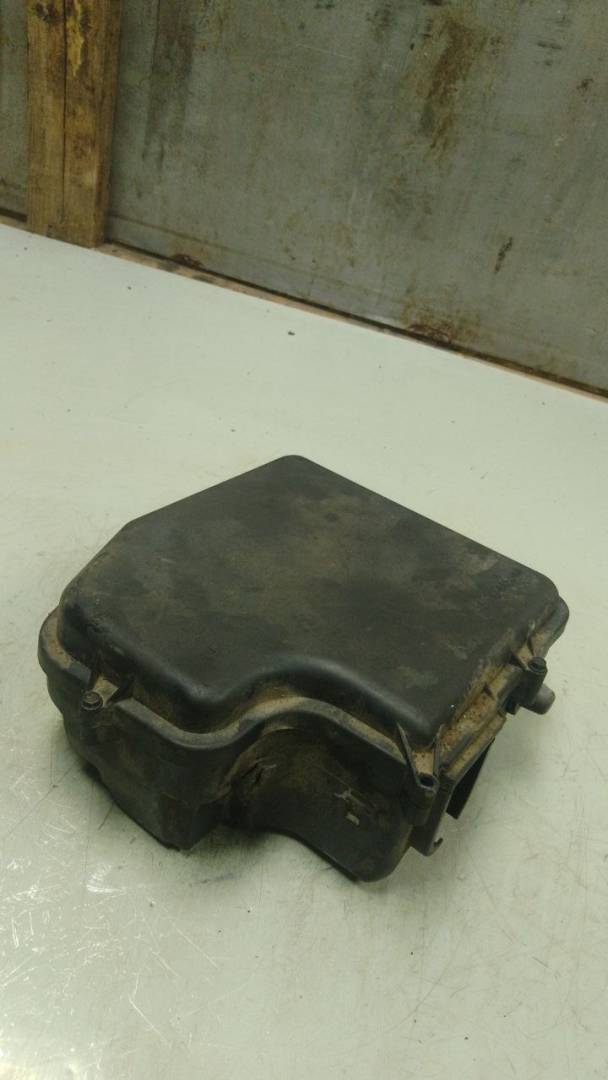 короб предохранителей Audi A4 B5 (1994 - 1999), 1.8 л., бензин, 8D1907355B - фото №1