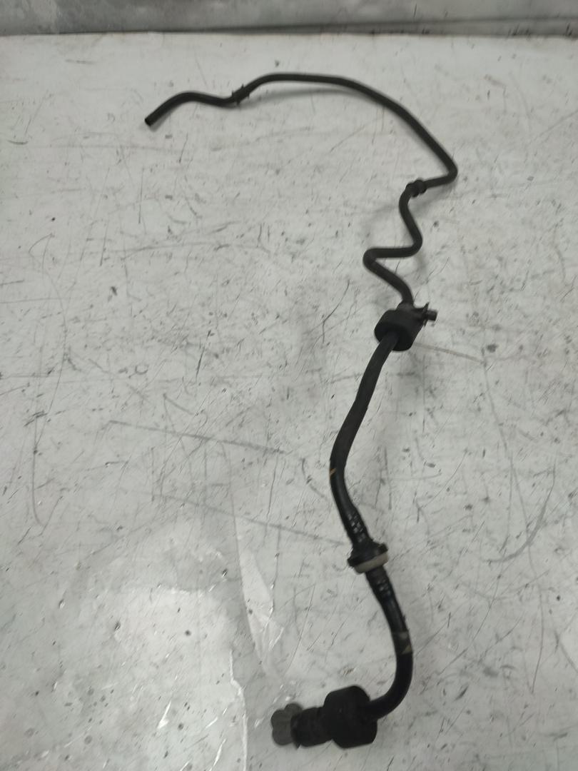 трубка вакуумная Mazda 3 BK (2003 - 2005), 1.6 л., бензин, 3N612420AC - фото №1