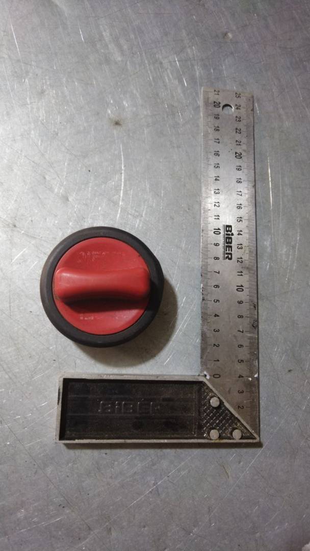 пробка топливного бака Mercedes-Benz A-Класс W169 (2004 - 2008), A2204700765, 2204700765 - фото №1