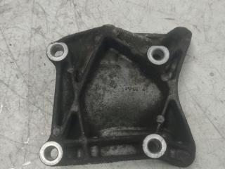 кронштейн компрессора кондиционера Honda Accord 6 поколение (1997 - 2002), 2.0 л., бензин, МКПП