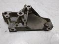 кронштейн двигателя Volvo S80 1 поколение (1998 - 2003), 2.4 л., бензин, МКПП, 9180996 - фото №4