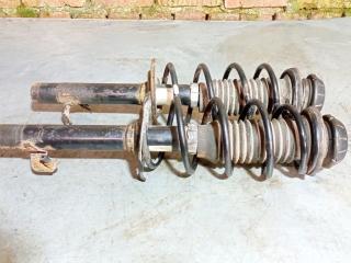 стойка амортизатора Toyota Aygo 1 поколение (2005 - 2008), 1.0 л., бензин, МКПП