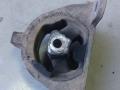 подушка крепления двигателя Dodge Caravan 4 поколение (2000 - 2007), 2.4 л., бензин, 04861412AA - фото №2