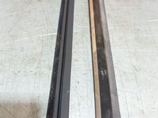 Уплотнитель стекла Mercedes-Benz B-Класс W245 (2005 - 2008)