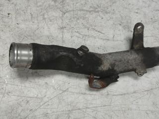 патрубок интеркулера Toyota Corolla Verso 2 поколение AR10 (2004 - 2007), 2.2 л., дизель