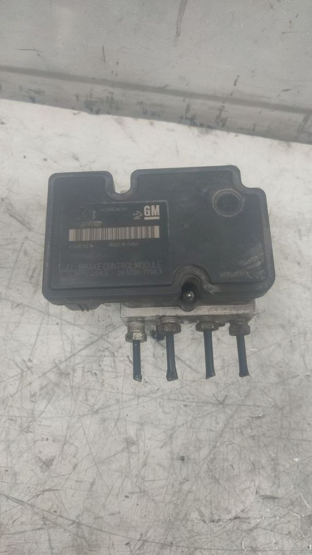 блок ABS Chevrolet Cruze 1 поколение (2009 - 2012), 1.8 л., бензин, АКПП, 10097045113, 28570077063, 13321959, 1002071894 - фото №1