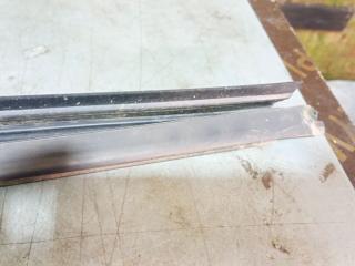 Уплотнитель стекла Volvo S60 1 поколение (2000 - 2004)