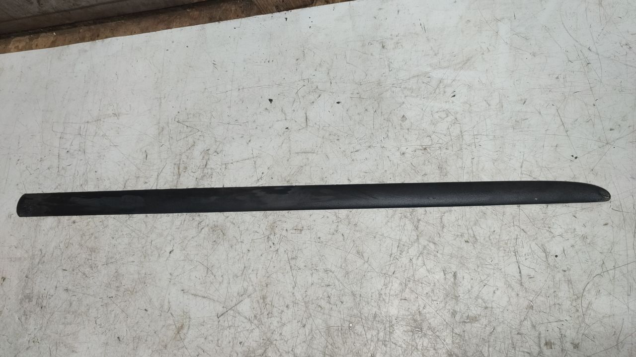 молдинг двери передней правой Mercedes-Benz A-Класс W168 (1997 - 2001), МКПП, A1686980862, 1686980862 - фото №1