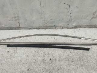 Уплотнитель стекла Buick LaCrosse 2 поколение (2009 - 2013)