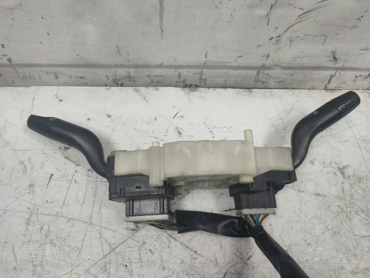 переключатель подрулевой (стрекоза) Honda HR-V 1 поколение (1998 - 2001) - фото №1