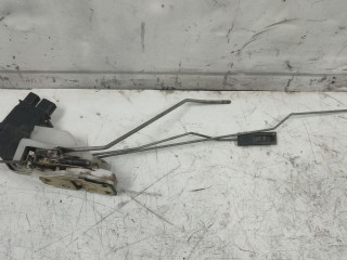 замок двери передней левой Honda HR-V 1 поколение (1998 - 2001)