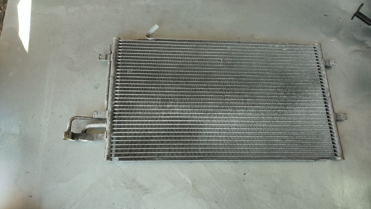 радиатор кондиционера Ford C-Max 1 поколение (2003 - 2007), 1.8 л., бензин, 3M5H19710AB - фото №1