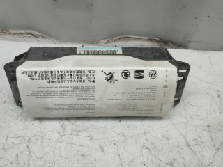 AirBag в торпедо Volkswagen Passat B5 [рестайлинг] (2000 - 2005), 1.8 л., бензин, МКПП, 1KD880204