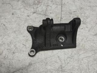 кронштейн компрессора кондиционера Peugeot 406 1 поколение [рестайлинг] 2000