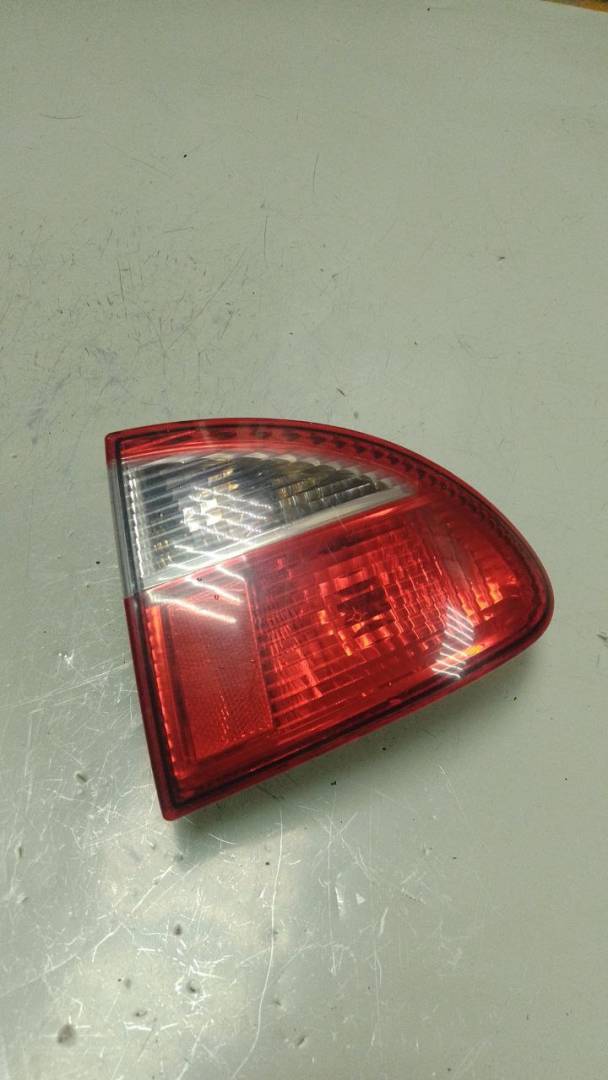фонарь задний правый SEAT Leon 1 поколение (1999 - 2005) - фото №1