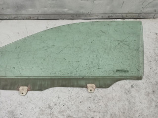 стекло двери передней левой Honda HR-V 1 поколение (1998 - 2001)