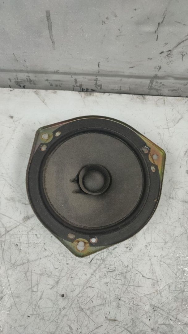 динамик двери Honda HR-V 1 поколение (1998 - 2001) - фото №1