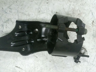 кронштейн топливного фильтра Volkswagen Passat B5 [рестайлинг] (2000 - 2005), 1.9 л., дизель, МКПП