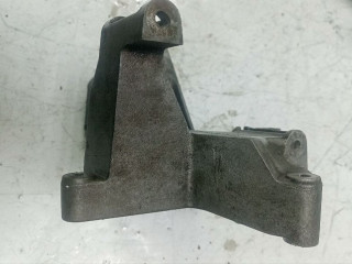 кронштейн генератора Ford Transit Connect 1 поколение (2002 - 2009), 1.8 л., дизель, 98FF10239BE