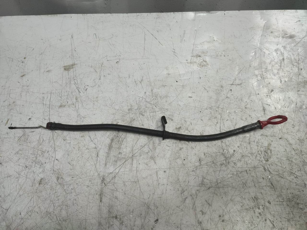 щуп двигателя Volvo S80 1 поколение 2000, 2.4 л., бензин - фото №1