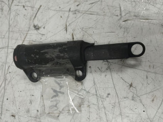 амортизатор подвески Mitsubishi Lancer 10 поколение 2010, 1.8 л., бензин, МКПП, седан, 8006A270