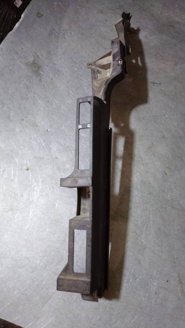 Крепление бампера заднего Peugeot 307 1 поколение (2001 - 2005), хетчбэк 5 дв., 9636440280 - фото №1