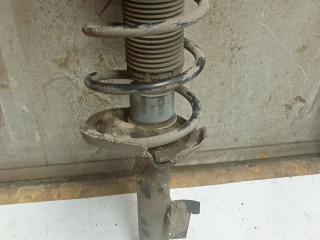 стойка передняя правая Ford C-Max 1 поколение 2003, 1.8 л., бензин, МКПП