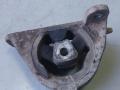 подушка крепления двигателя Dodge Caravan 4 поколение (2000 - 2007), 2.4 л., бензин, 04861412AA - фото №5