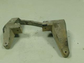 кронштейн КПП Mercedes-Benz Vito W638 (1996 - 2003), 2.2 л., дизель, МКПП, A6382660501, 6382660501