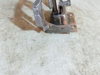 крепление аккумулятора Peugeot 207 1 поколение (2006 - 2009), 1.6 л., дизель, 9658570980