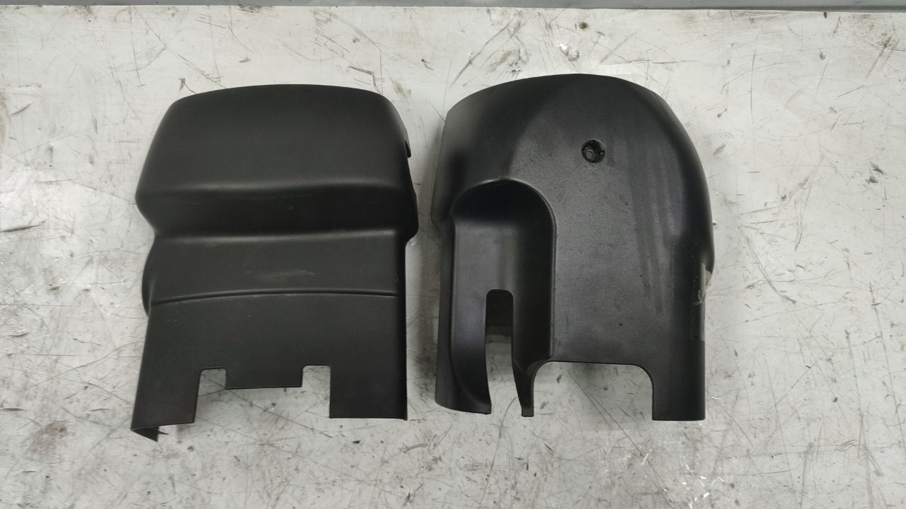 кожух рулевой колонки Subaru Forester 3 поколение (SH) 2010, 2.0 л., бензин, АКПП - фото №1