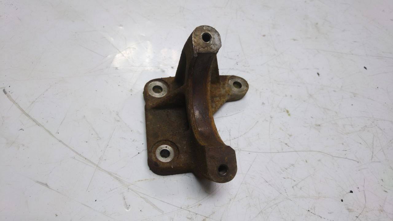 кронштейн полуоси Volvo S60 1 поколение (2000 - 2004), 2.4 л., бензин, 9143465 - фото №1