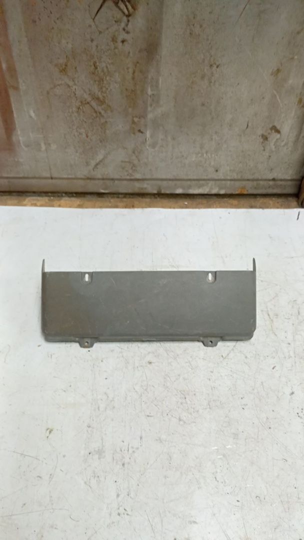 пластик Volkswagen Transporter T4 (1990 - 2003) - фото №1