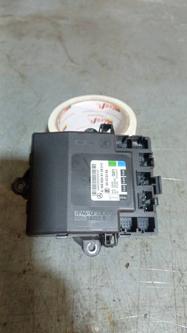 блок комфорта Mercedes-Benz B-Класс W245 (2005 - 2008), A1698209126, 1698209126, 05072364 - фото №1