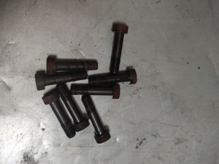 болт Toyota Avensis 2 поколение (T250) [рестайлинг] (2006 - 2009), 2.0 л., дизель, МКПП