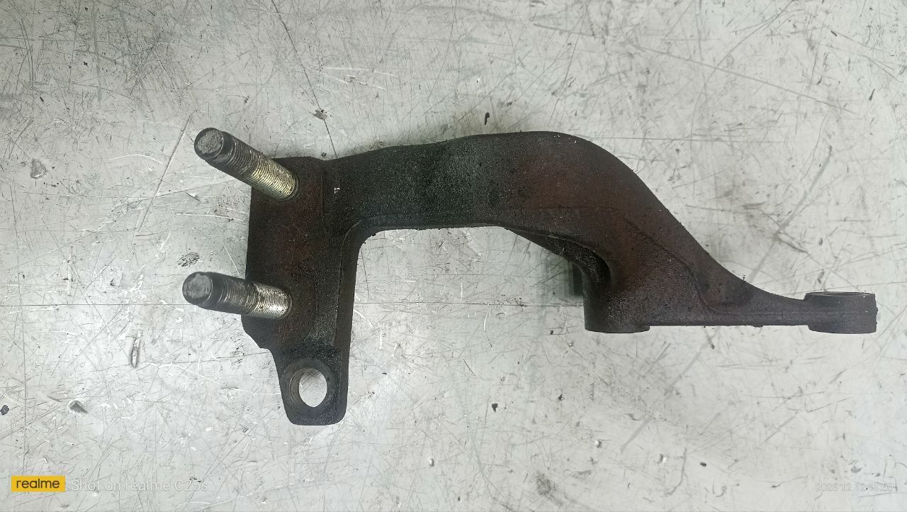 кронштейн двигателя Mazda 323 6 поколение (1998 - 2001), 1.6 л., бензин, МКПП - фото №1