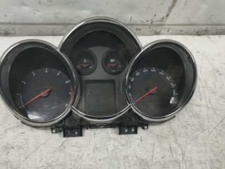 щиток приборов (приборная панель) Chevrolet Cruze 1 поколение (2009 - 2012), 1.8 л., бензин, АКПП, 94824441