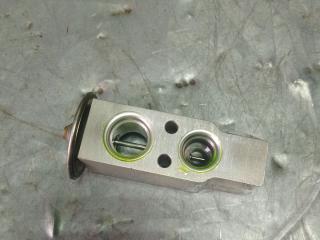 клапан кондиционера Volvo S80 1 поколение (1998 - 2003), 2.4 л., бензин, 31101177, 5037141331