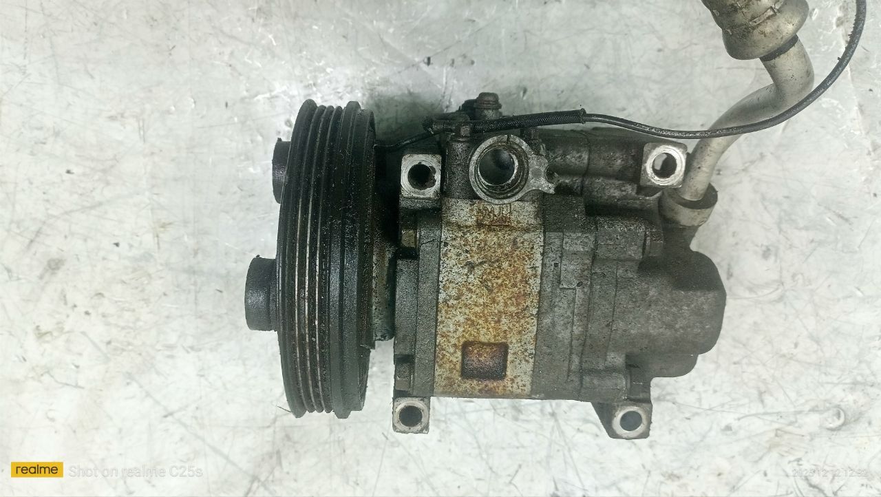 компрессор кондиционера Mazda 323 6 поколение (1998 - 2001), 1.6 л., бензин, МКПП, A1050041, H12A1AA4DL - фото №1