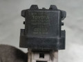 реле накала свечей Toyota Avensis 2 поколение (T250) [рестайлинг] (2006 - 2009), 2.0 л., дизель, МКПП, 2861067010, 1567000671 - фото №2