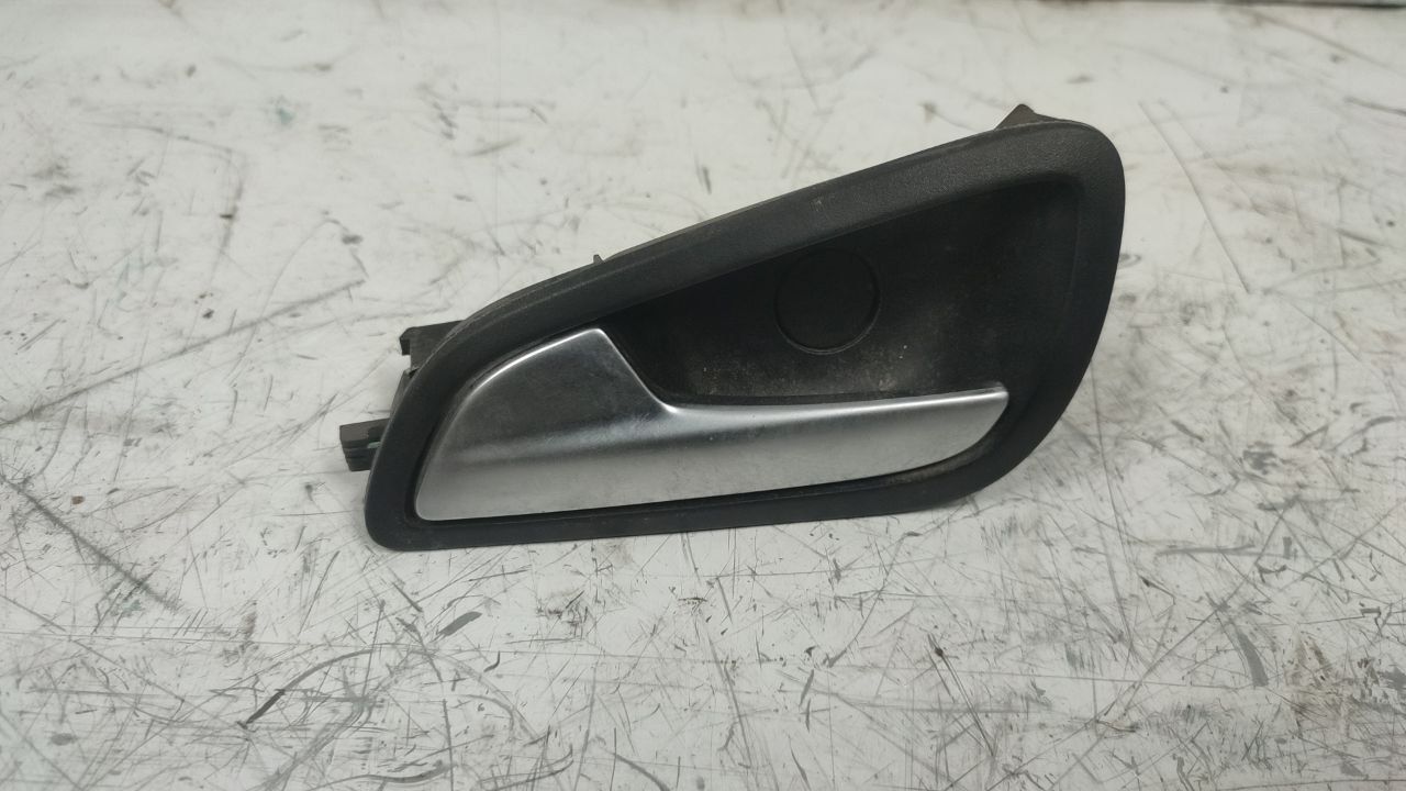 ручка внутренняя передняя левая Ford Escape 3 поколение C520 (2012 - 2015) - фото №1