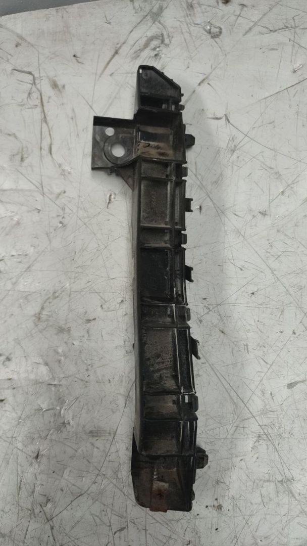 Крепление бампера переднего Subaru Forester 3 поколение (SH) 2010, 2.0 л., бензин, АКПП - фото №1