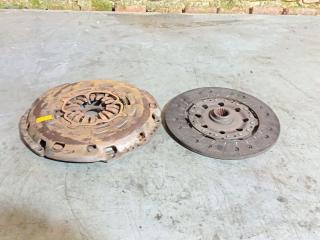 комплект сцепления Toyota Corolla Verso 2 поколение AR10 (2004 - 2007), 2.2 л., дизель, МКПП