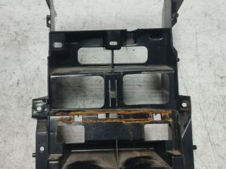 рамка под магнитолу Dodge Caravan 4 поколение (2000 - 2007), 05009022AA