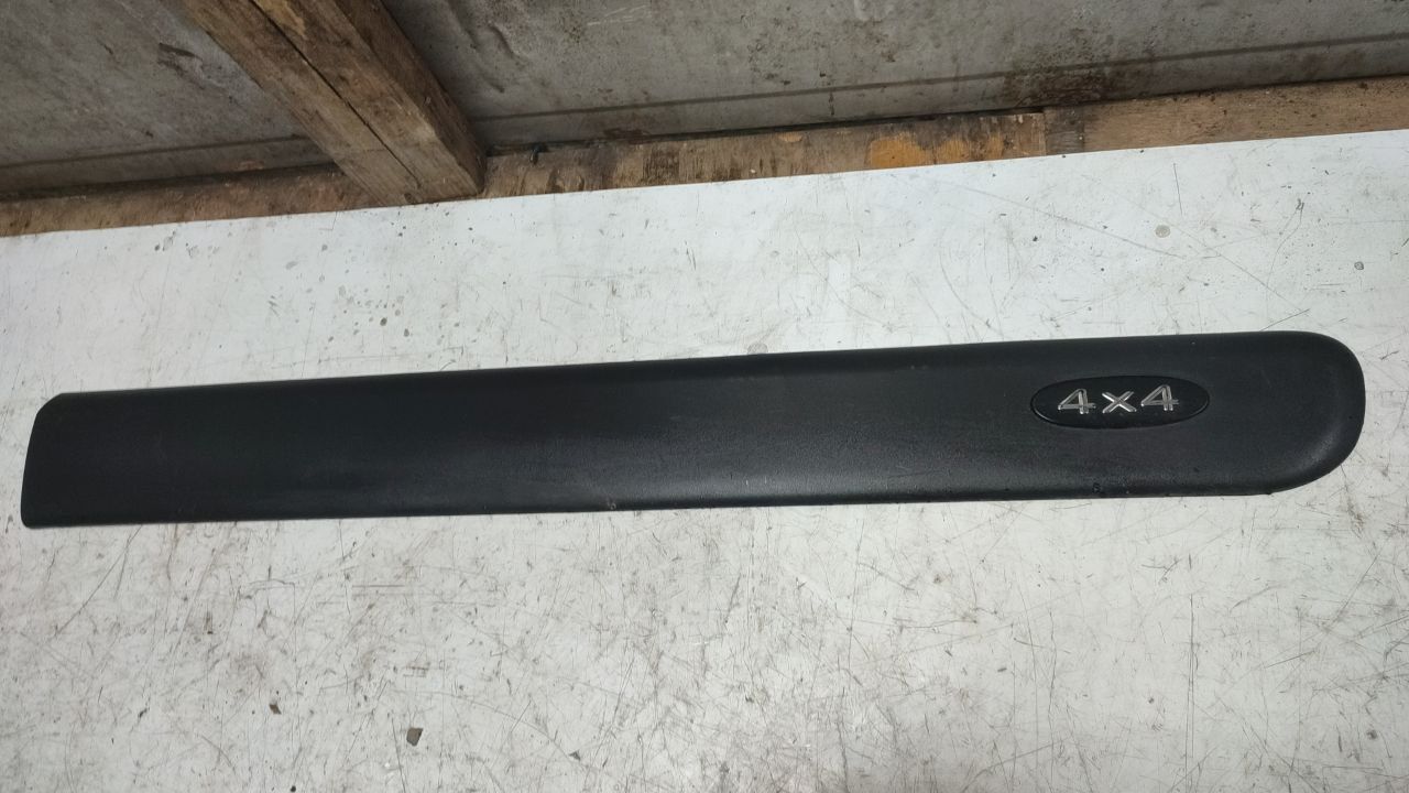 молдинг двери передней правой Renault Kangoo 1 поколение 2001, 8200077543 - фото №1