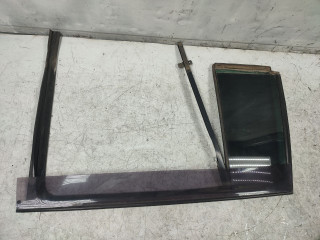 стекло двери задней правой Volkswagen Touran 1 поколение (2003 - 2006), 1.8 л., бензин, АКПП, передний привод