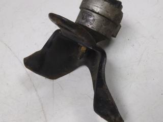 кронштейн двигателя Ford Focus 1 поколение (1998 - 2001), 1.6 л., бензин, АКПП, 98AB6037CD