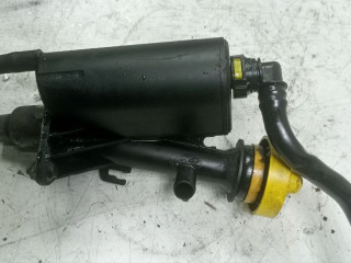 бачок гидроусилителя Renault Kangoo 1 поколение (1997 - 2003), 1.9 л., дизель, 8200040575