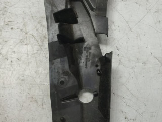 крепление ( кронштейн ) крыла Ford C-Max 1 поколение 2003, 1.8 л., бензин, МКПП, 3M51R02477AG